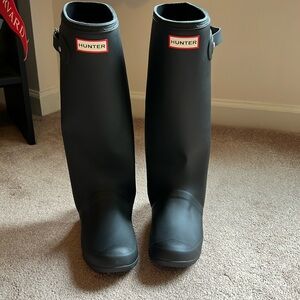 Hunter Black Women's Winter & Rain Boots